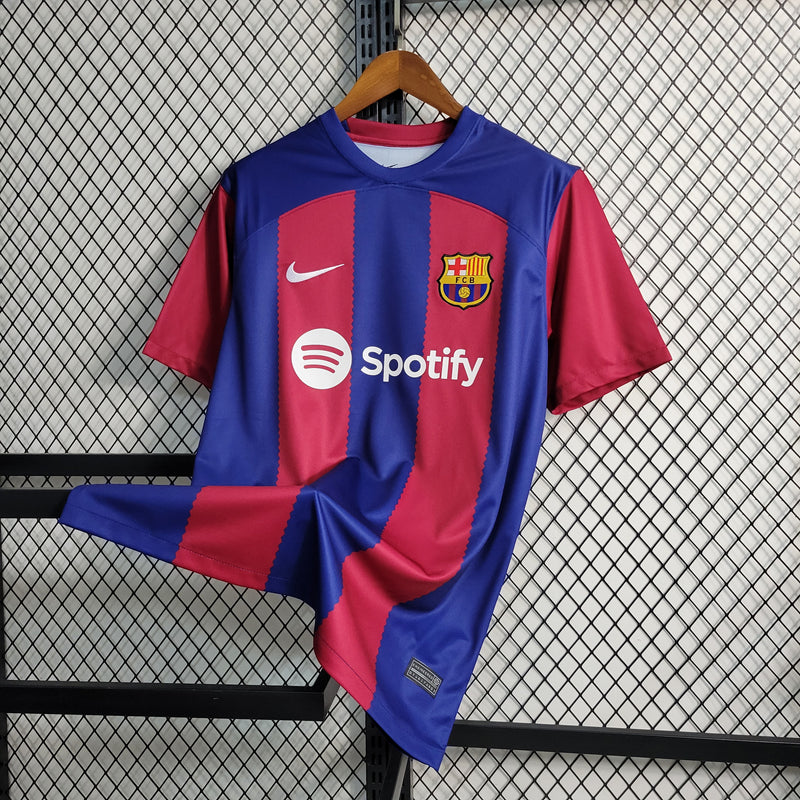 Camisa Barcelona l 2023/24 Grená - Modelo Torcedor