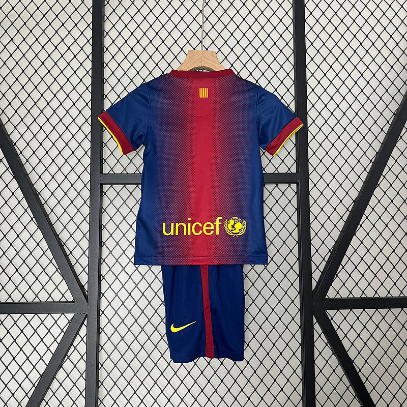 Conjunto Retrô Infantil Barcelona l 2012/13 - Modelo Torcedor