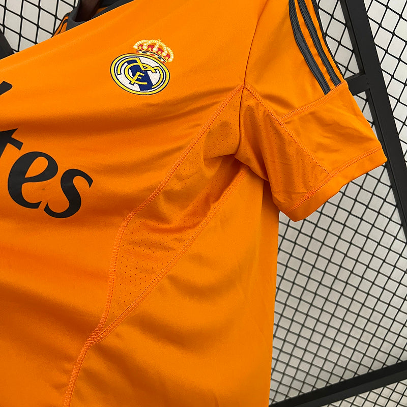 Camisa Retrô Real Madrid 2013/14 Third