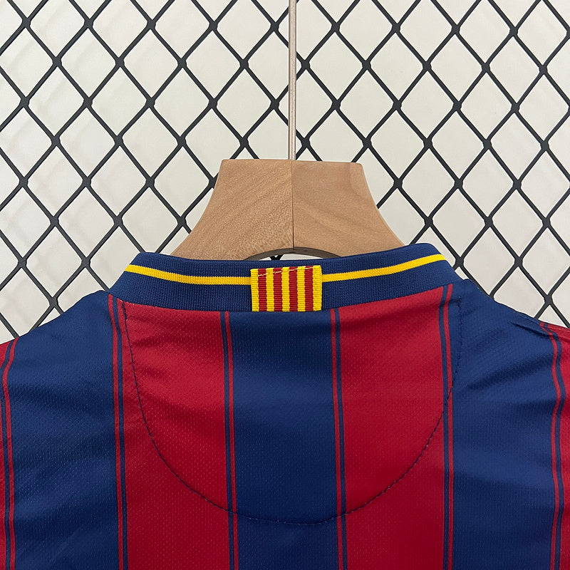 Conjunto Retrô Infantil Barcelona l 2009/10 - Modelo Torcedor