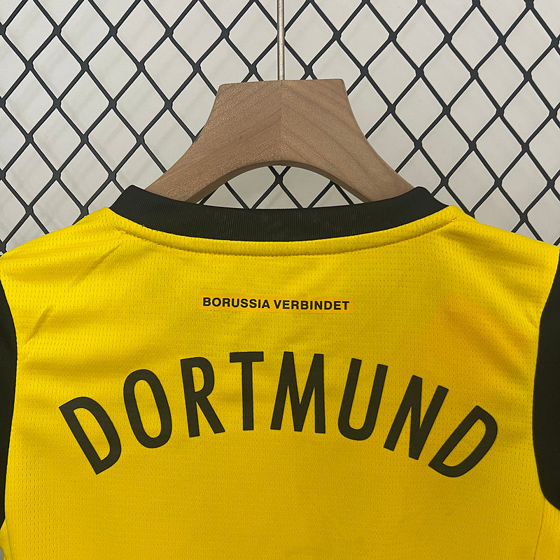 Conjunto Infantil Borussia Dortmund l 2024/25 Listrado - Modelo Torcedor