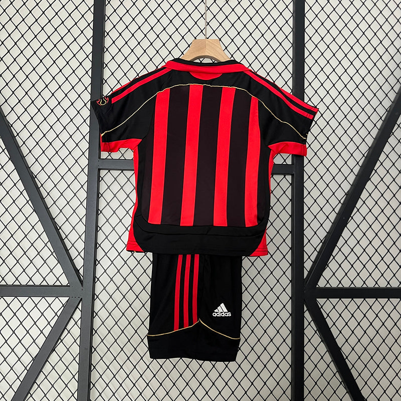 Conjunto Retrô Infantil Milan l 2006/07 - Modelo Torcedor