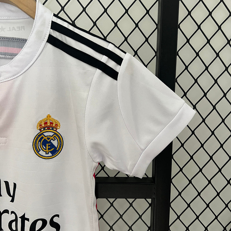 Conjunto Retrô Infantil Real Madrid l 2014/15 - Modelo Torcedor