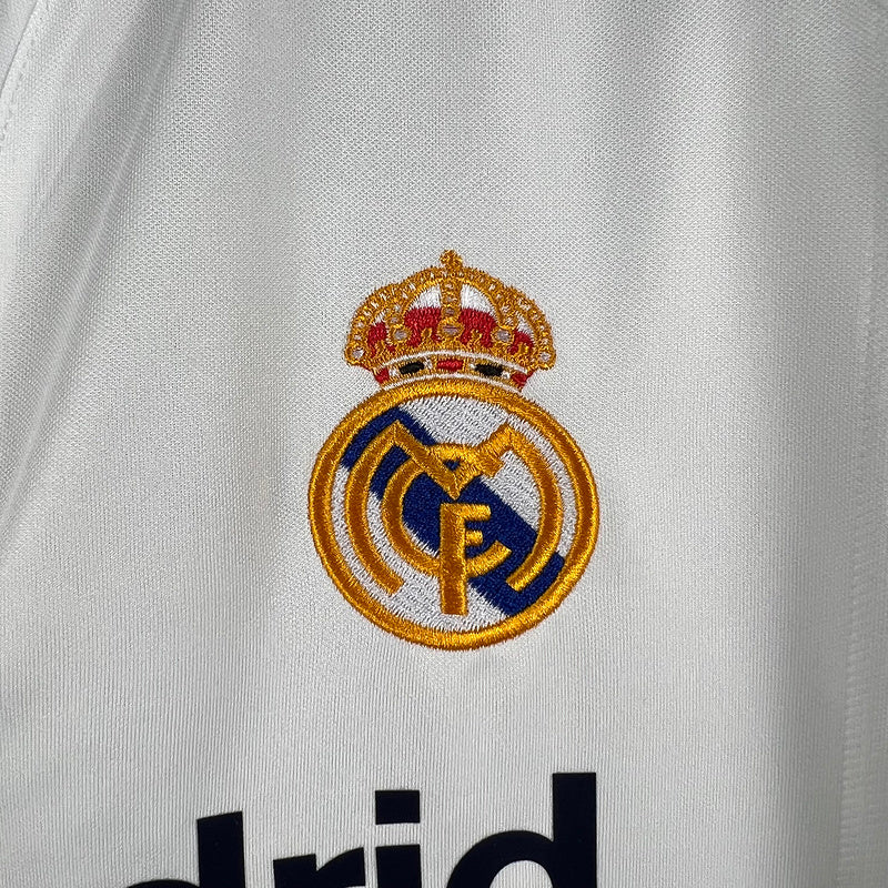 Camisa Retrô Real Madrid 2001/02 Home