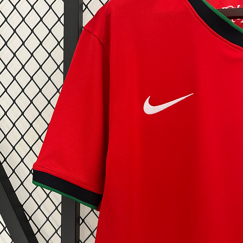 Camisa Seleção Portugal l 2024 Vermelha - Modelo Torcedor